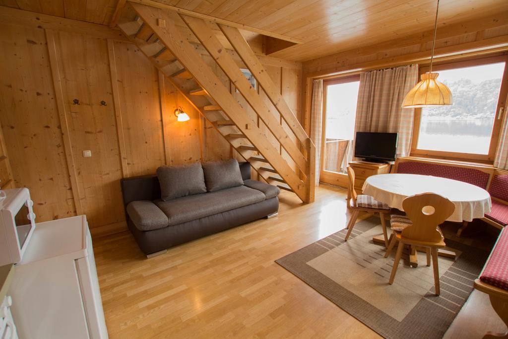 Waterfront Apartments Zell Am See - Steinbock Lodges Room photo